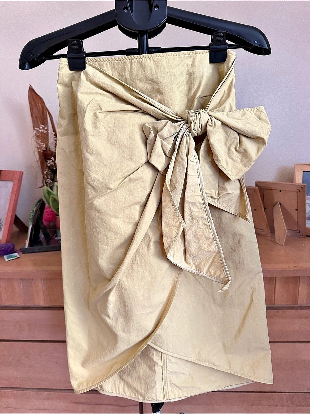 JW Anderson UNIQLO x JW Anderson wrap skirt Wrap Midi Skirt in Yellow Like New